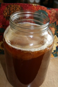 Make kombucha easily.